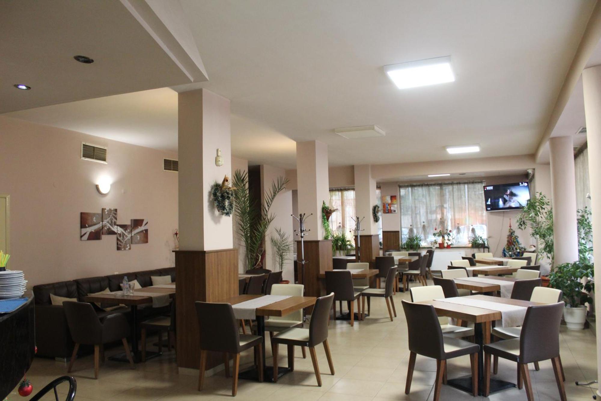 Family Hotel Bulgaria Kharmanli Eksteriør bilde
